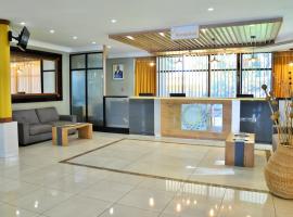 Cresta Oasis Hotel, hotel u gradu Harare