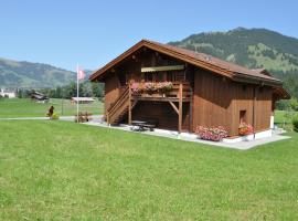 Alpenchalet Weidhaus Gstaad, pigus viešbutis mieste Gštadas