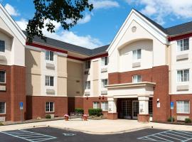 MainStay Suites Raleigh - Cary, hotel di Raleigh