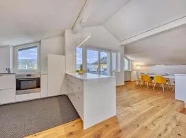 Traumwohnung im Herzen Kalterns mit Panoramablick und Garage