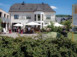 Gästehaus und Weingut Bernd Frieden, pansion sa uslugom doručka u gradu Nitel