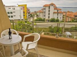 Villa ani Sveti Vlas Bulgarian Black Sea Coast Open may to october, viešbutis mieste Sveti Vlas