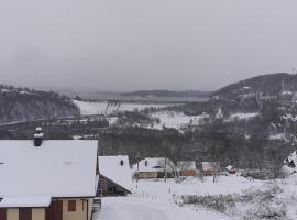 Osada Bóbrka nad Soliną, hotel u gradu Solina