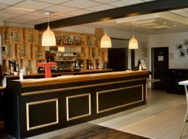 HOSTEL Les Bois Verts - Les Herbiers, hotel sa Les Herbiers