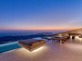 Santorini Sky, Luxury Resort, vila v destinaci Pyrgos