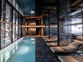 Linder Cycling Hotel, hotel con piscina a Selva di Val Gardena