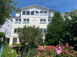 Villa Victoria mit Meerblick, hotel din Sassnitz