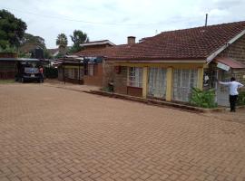 The Crown Place, hotel em Kericho