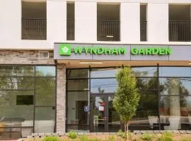 Wyndham Garden North Bergen - Secaucus