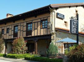 La Casona de Revolgo: Santillana del Mar'da bir otel