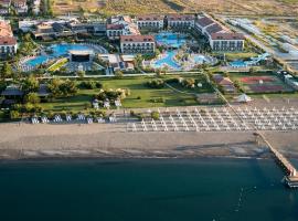 Akra Fethiye Tui Blue Sensatori - Ultra All Inclusive，費特希耶的飯店