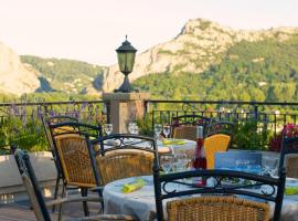 Logis Hotel Restaurant La Porte des Cévennes, hotel Anduze-ben