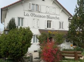 Hôtel Maison Blanche, hotel a Yverdon-les-Bains