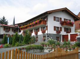 Landhotel Gasthof Zwota, готель у місті Клінґенталь