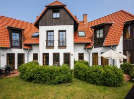 Bootsanleger, Landhaus Haven Höövt, hotel di Ahrenshoop