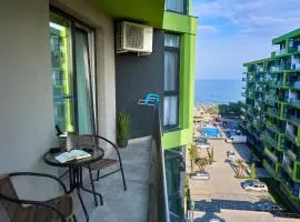 Vibe Apartment- Spa n Pools beach resort