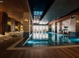 Fabesca Boutique Hotel & SPA, hotel u gradu Sovata