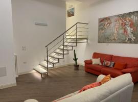 King Home - Manfredi Homes&Villas, hotel u gradu 'Manfredonia'