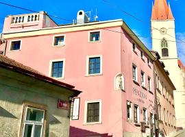 Boutique Apartments U Rolanda, Mikulášské náměstí, maison d'hôtes à Znojmo