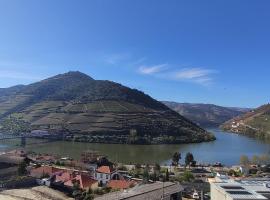 Alojamento Dos Santos - Pinhão, hotel u gradu 'Pinhão'