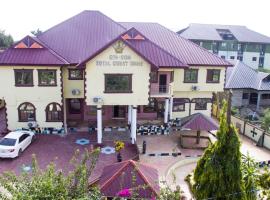 Gya-son Royal Guest House, hotel en Kumasi