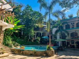 Hotel Paraíso Encantado, hotel met parkeren in Xilitla