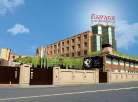 Viesnīca Ramada by Wyndham Multan pilsētā Multāna