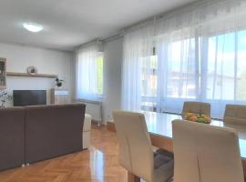 Apartman Black River, hotel sa Plitvička Jezera