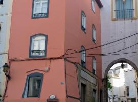 Casa do Arco da Praça, hotel v mestu Elvas