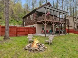 Soco Serene Cabin in the Heart of Maggie Valley