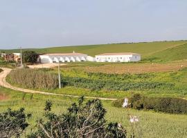 Monte Bagão - Turismo Rural, farm stay in Vila do Bispo