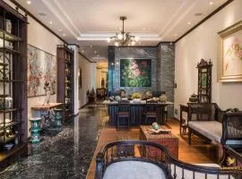 Amanaki Saigon Boutique Hotel