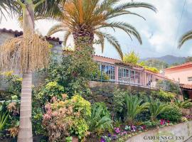 Gardens Guest House, hotel em São Vicente