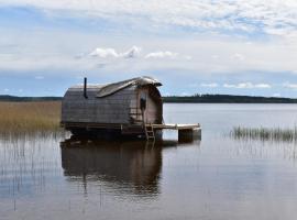 Usmas zaķīšu pirtiņa - Bunny house, готель у місті Усма