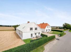 Big house in the countryside near UNESCO city, casa a Christiansfeld