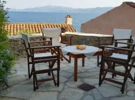 Athina Guesthouse