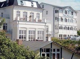 Pension Villa Elisabeth, hotel in Sassnitz