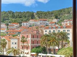 Apartment Lilly with Amazing City View, hotel a Hvar