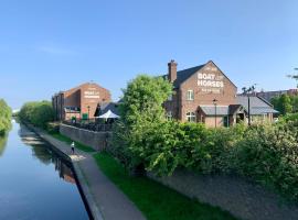 Boat & Horses Inn, hotel a Oldham