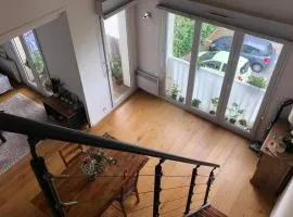 BORDEAUX Centre Appartement Duplex