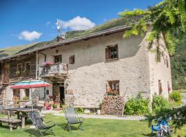 Bed & Breakfast Campaciol, hotel em Livigno