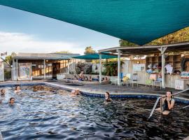 Athenree Hot Springs & Holiday Park, feriepark i Waihi Beach