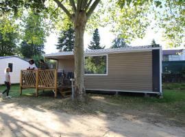 Loggia Camping Belle-Vue 2000, hotel para famílias em Berdorf