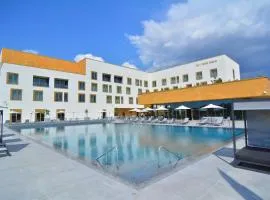 mk hotel tirana