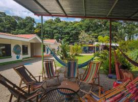 Kalunai Hostel, hotel i Puerto Viejo