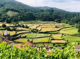 Casa em Aldeia rural - Circuito Aldeias de Portugal، فندق في بونتي دي ليما