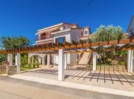 Apartments Balić - Pinezići, Krk