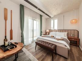 Apartments Cukovic: Herceg Novi şehrinde bir otel