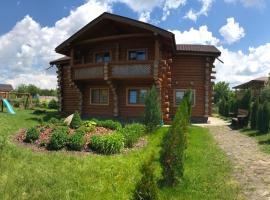 Cottage Radomyshl', hotel with pools in Radomyshlʼ