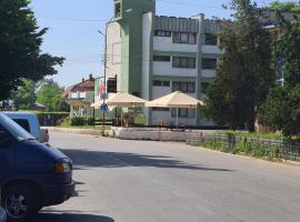 2-х кім.квартира в центрі Берегова, hotel i Berehove